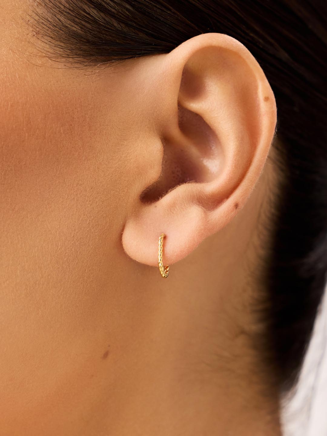 Gold Hoop Earrings - Gold Oval Twist Hoops