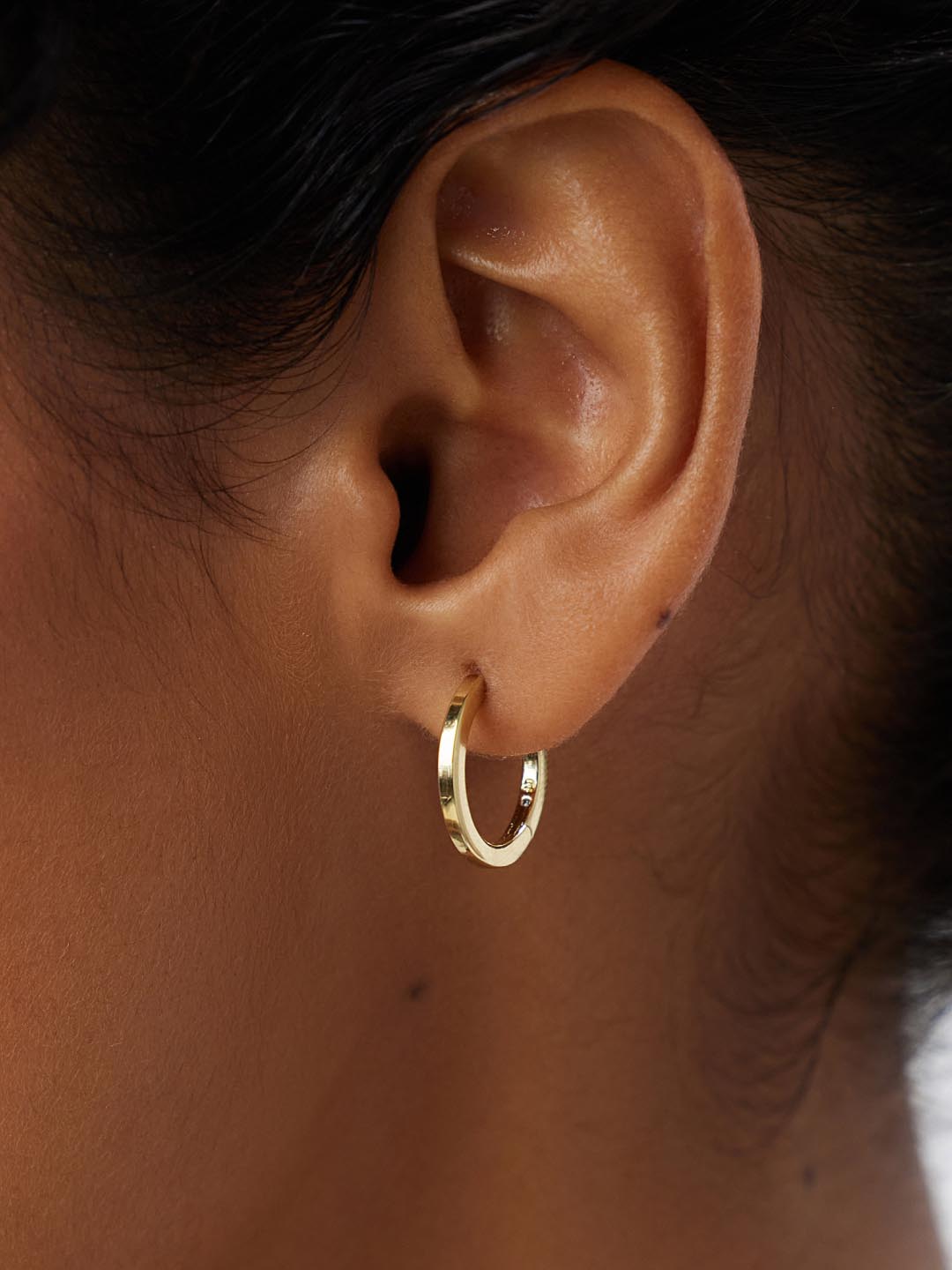 Gold Huggie Hoop Earrings - Huggie Hoops Medium