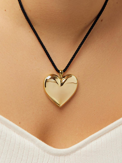 Gold Heart Necklace - Vera