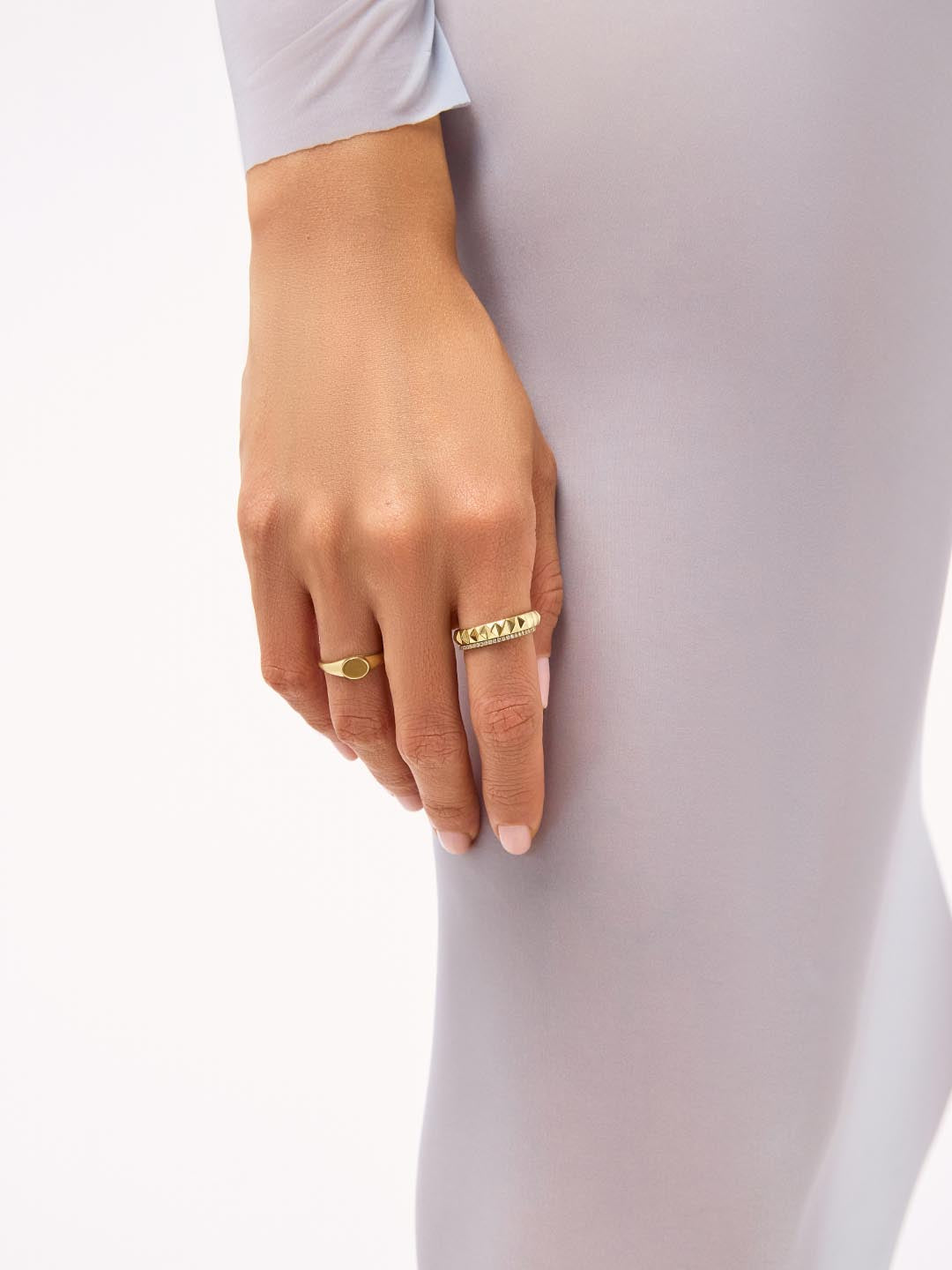 Solid Yellow Gold - Medium Equinox Ring