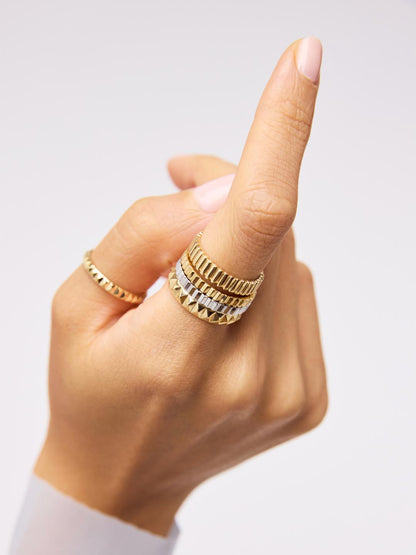 Solid Yellow Gold - Slim Nova Ring