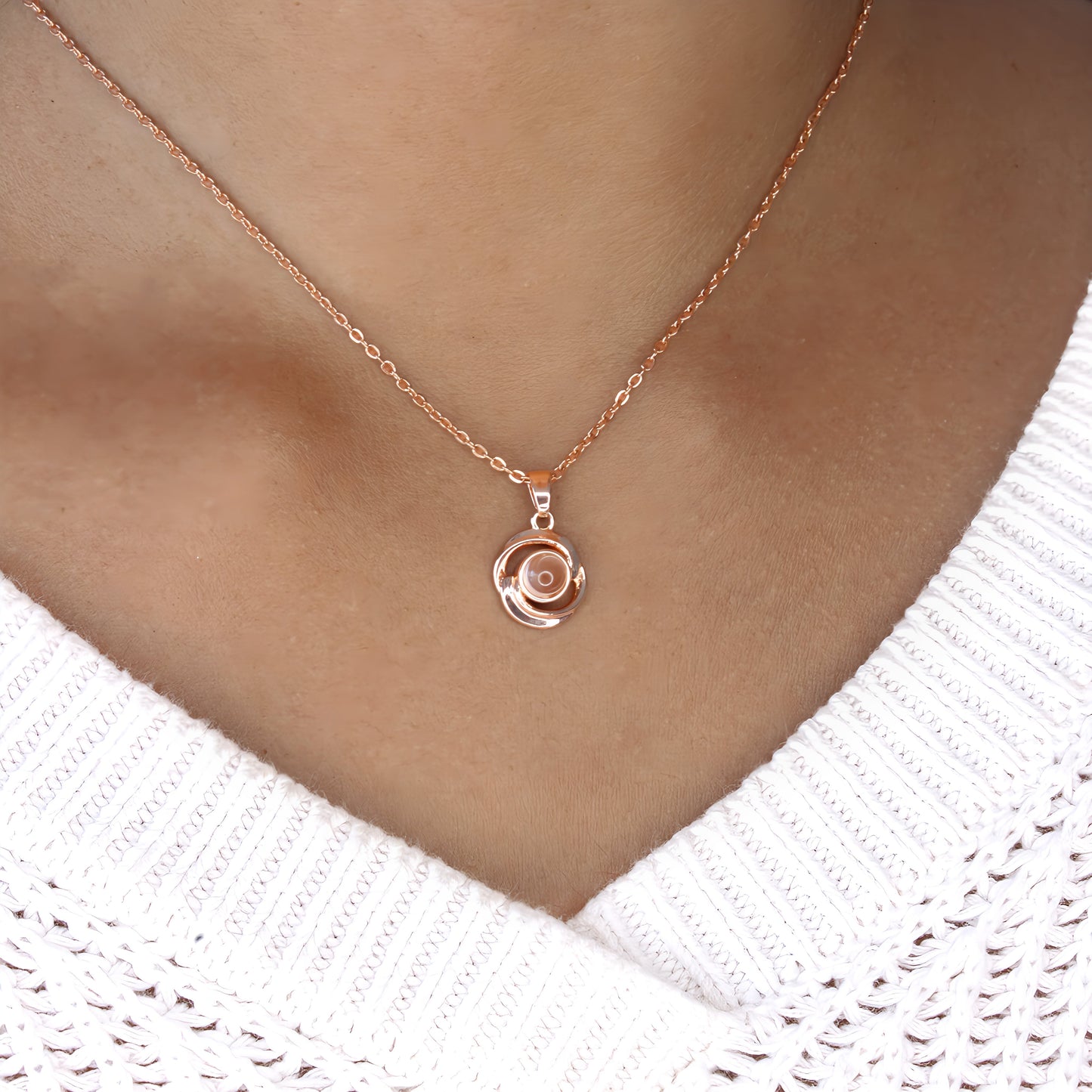 Swirl Pendant Projection Necklace