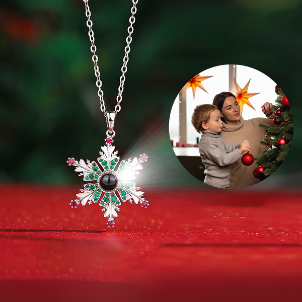 Personalized Christmas Snowflake Pendant Photo Projection Necklace