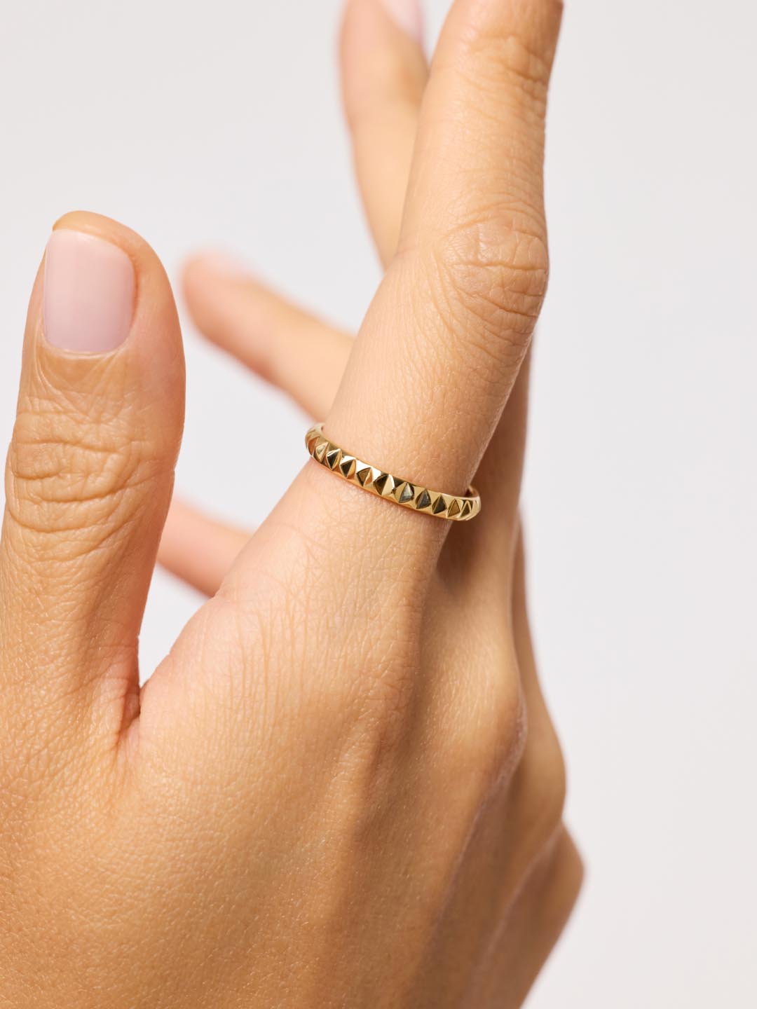 Solid Yellow Gold - Slim Equinox Ring