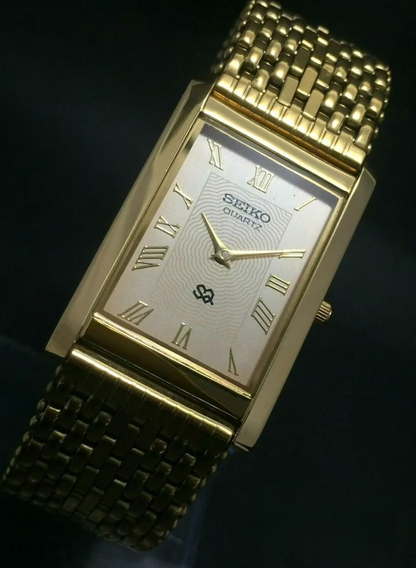 Vintage Seiko Slim Gold Tone  Tank  Watch