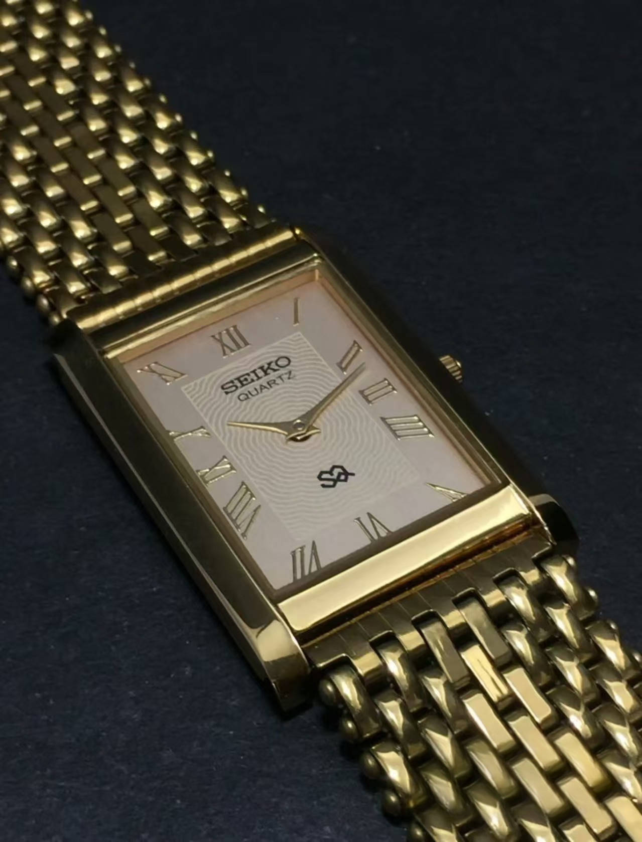 Vintage Seiko Slim Gold Tone  Tank  Watch