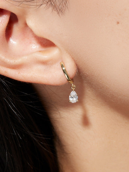 Delicate Drop Earrings - Emme