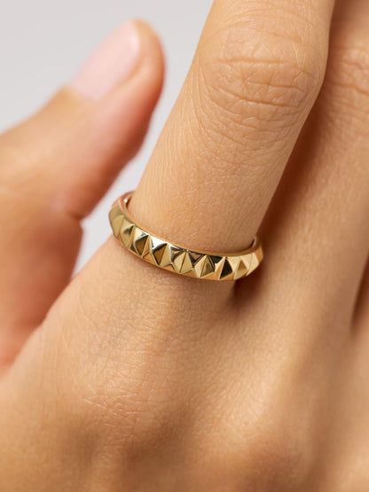 Solid Yellow Gold - Medium Equinox Ring