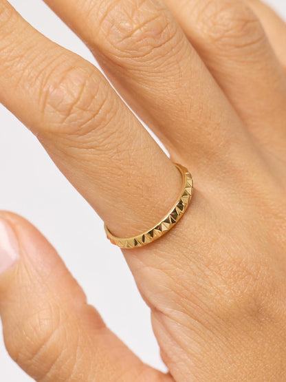 Solid Yellow Gold - Slim Equinox Ring