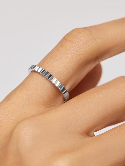 Solid White Gold - Slim Nova Ring