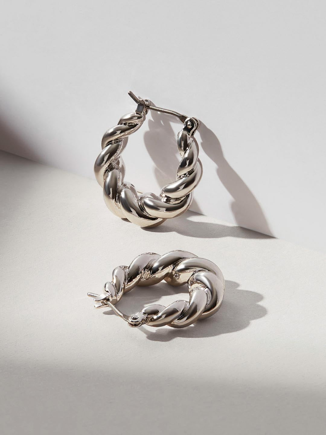 Twisted Hoop Earrings - Paris Silver