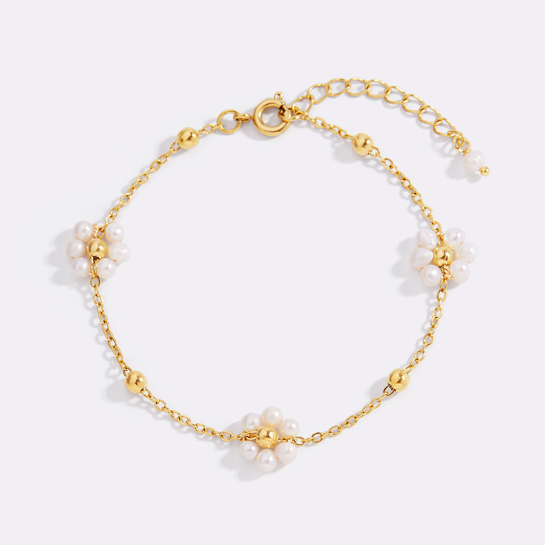 Marguerite Pearl Bracelet