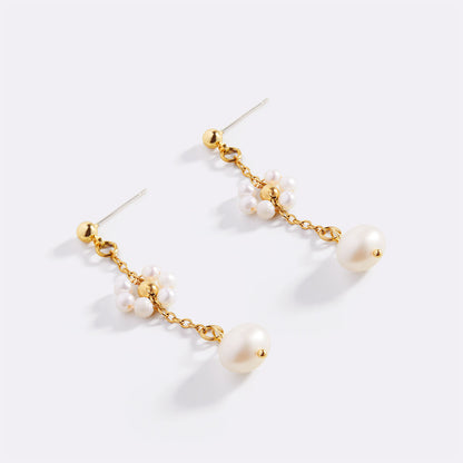 Marguerite Pearl Earrings