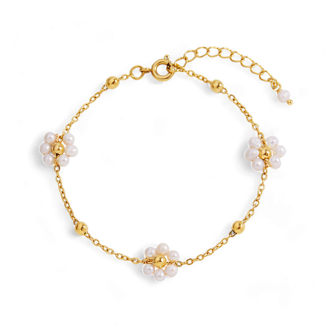 Marguerite Pearl Bracelet