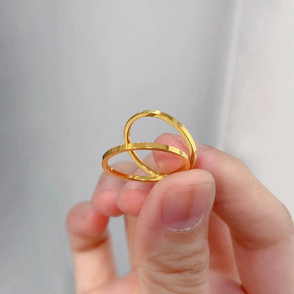 Elegant Interlinked Circle Ring