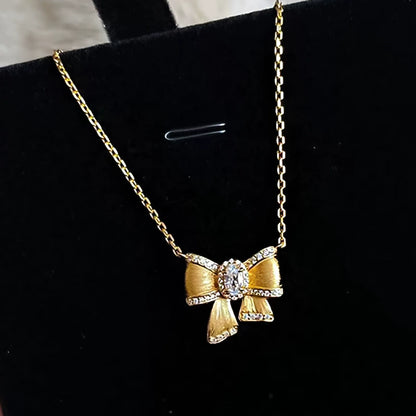 Bow Necklace