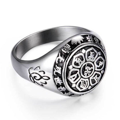 Lotus Mantra Ring – Om Mani Padme Hum - Silver, Gold