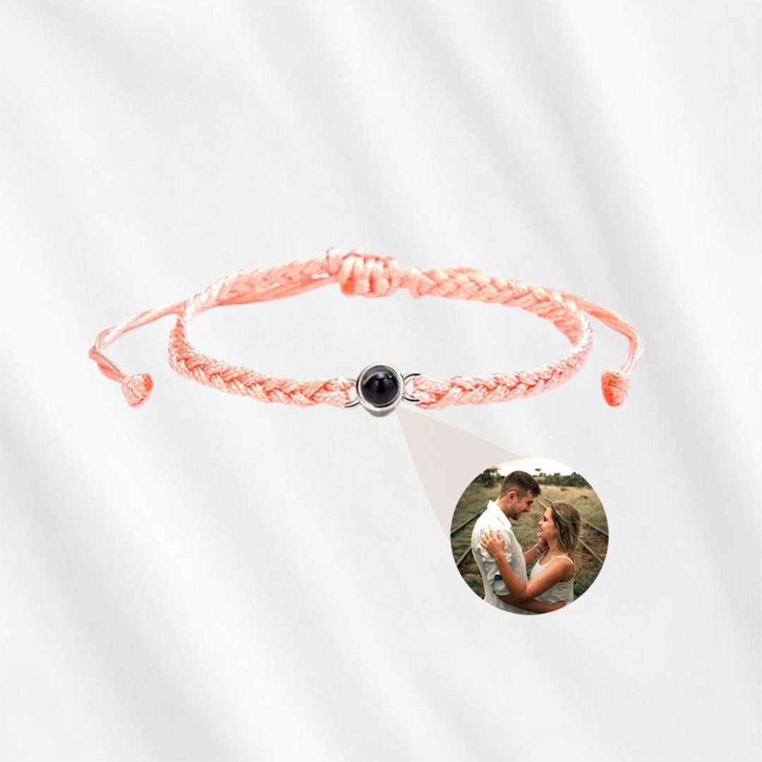 Minimal Circle Photo Projection Bracelet with Picture Inside