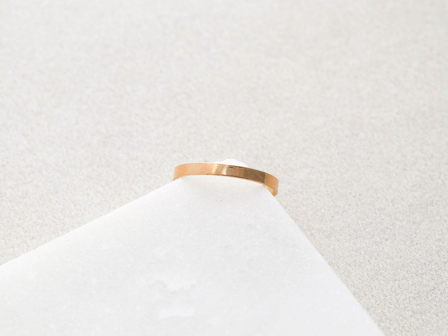 Solid Flat Band Ring