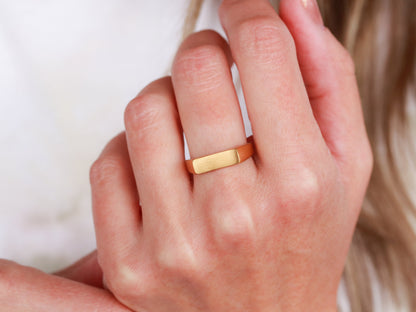 Solid Signet Bar Ring