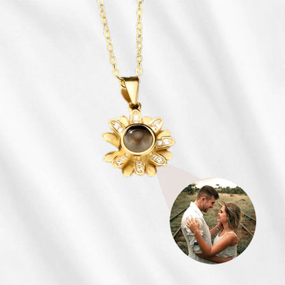 Necklace with Hidden Picture Inside Daisy Projection Necklace