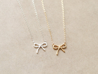 Dainty Bow Necklace