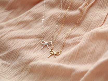 Dainty Bow Necklace