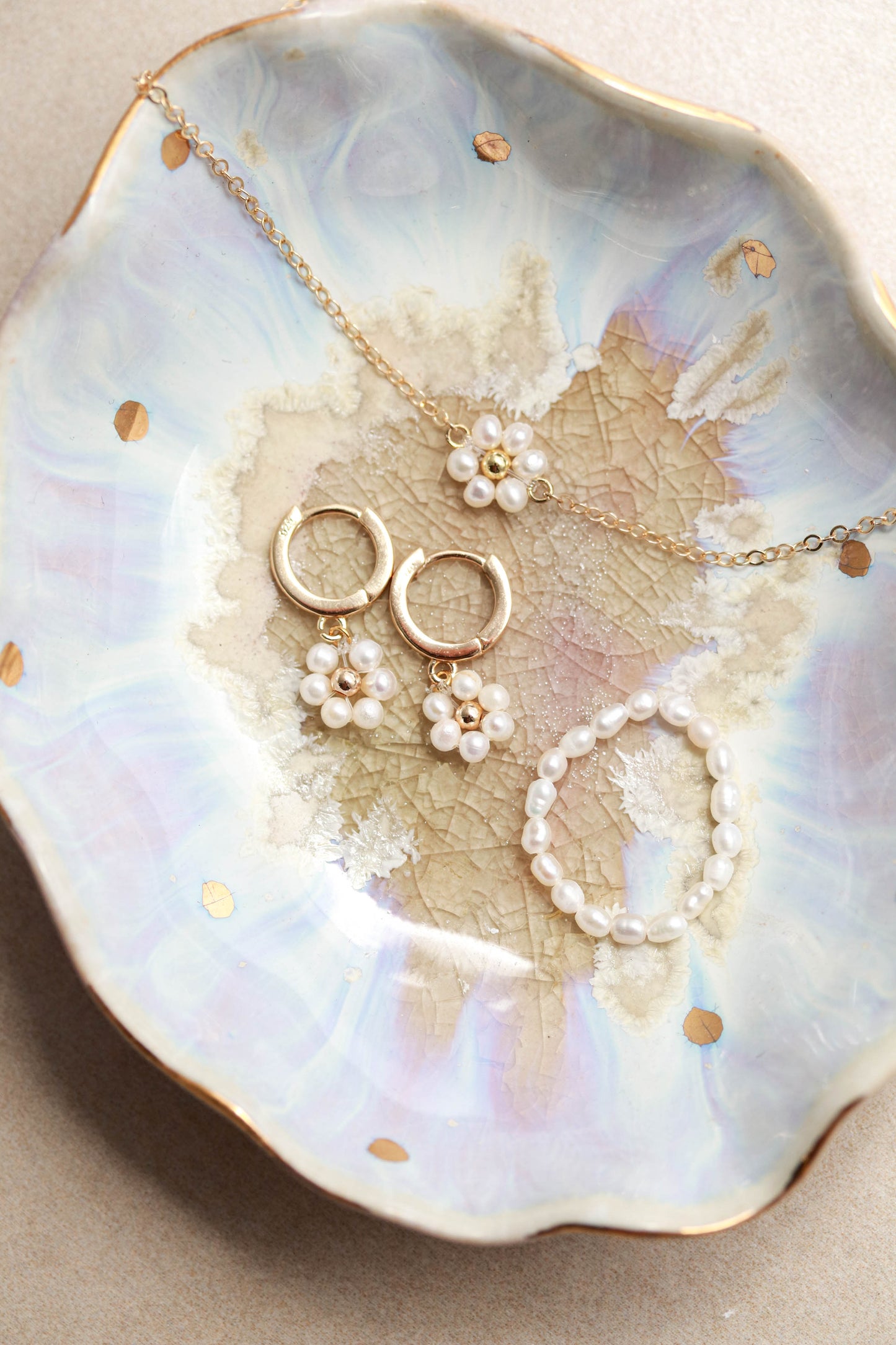 Pearl Flower Necklace