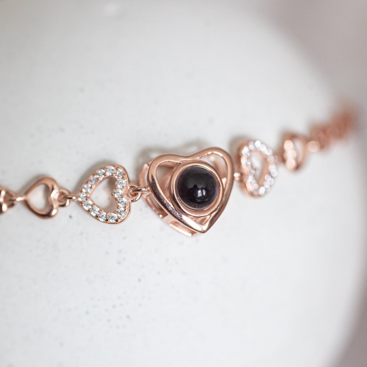 Heart projection bracelet