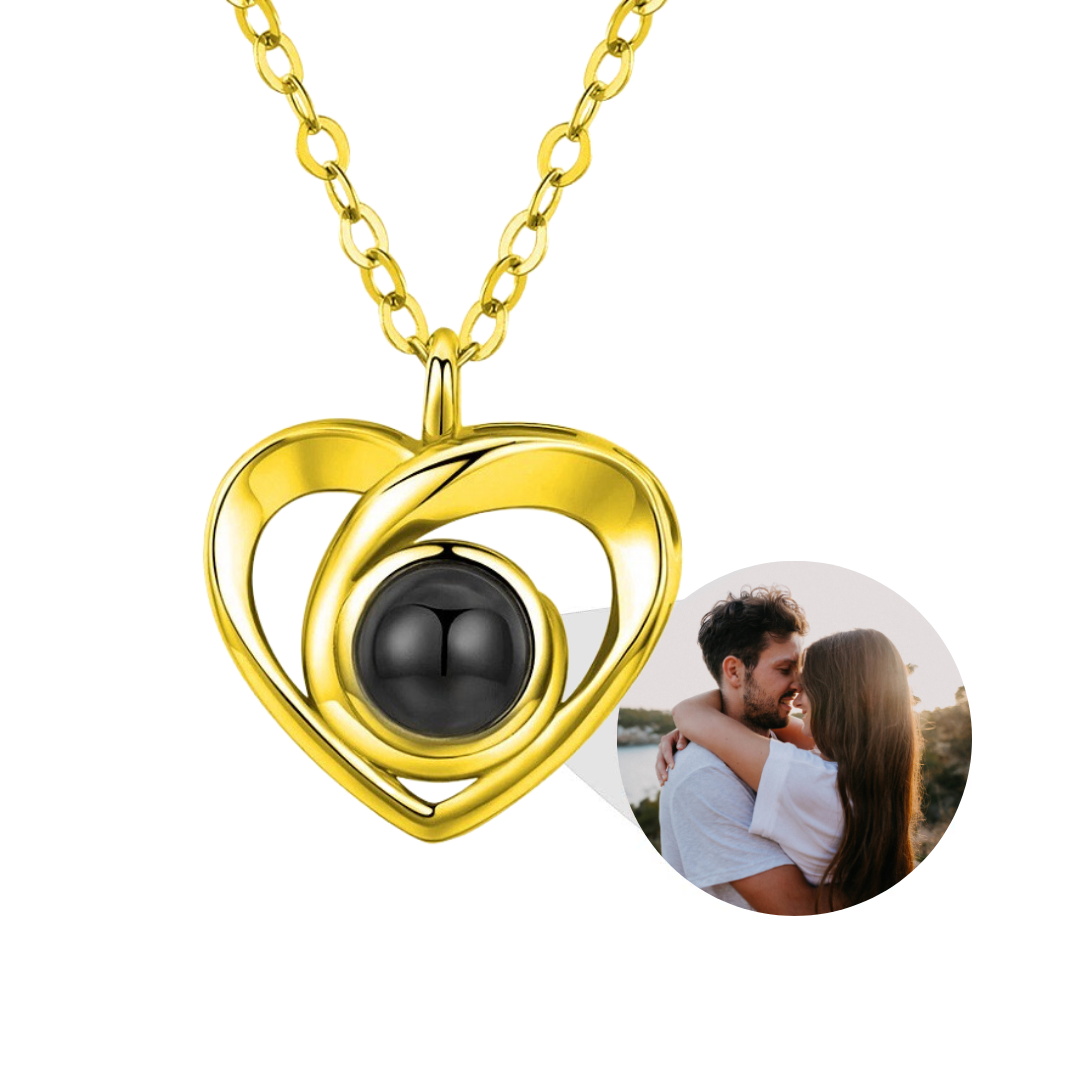 18K Gold-Plated Heart Projection Photo Necklace