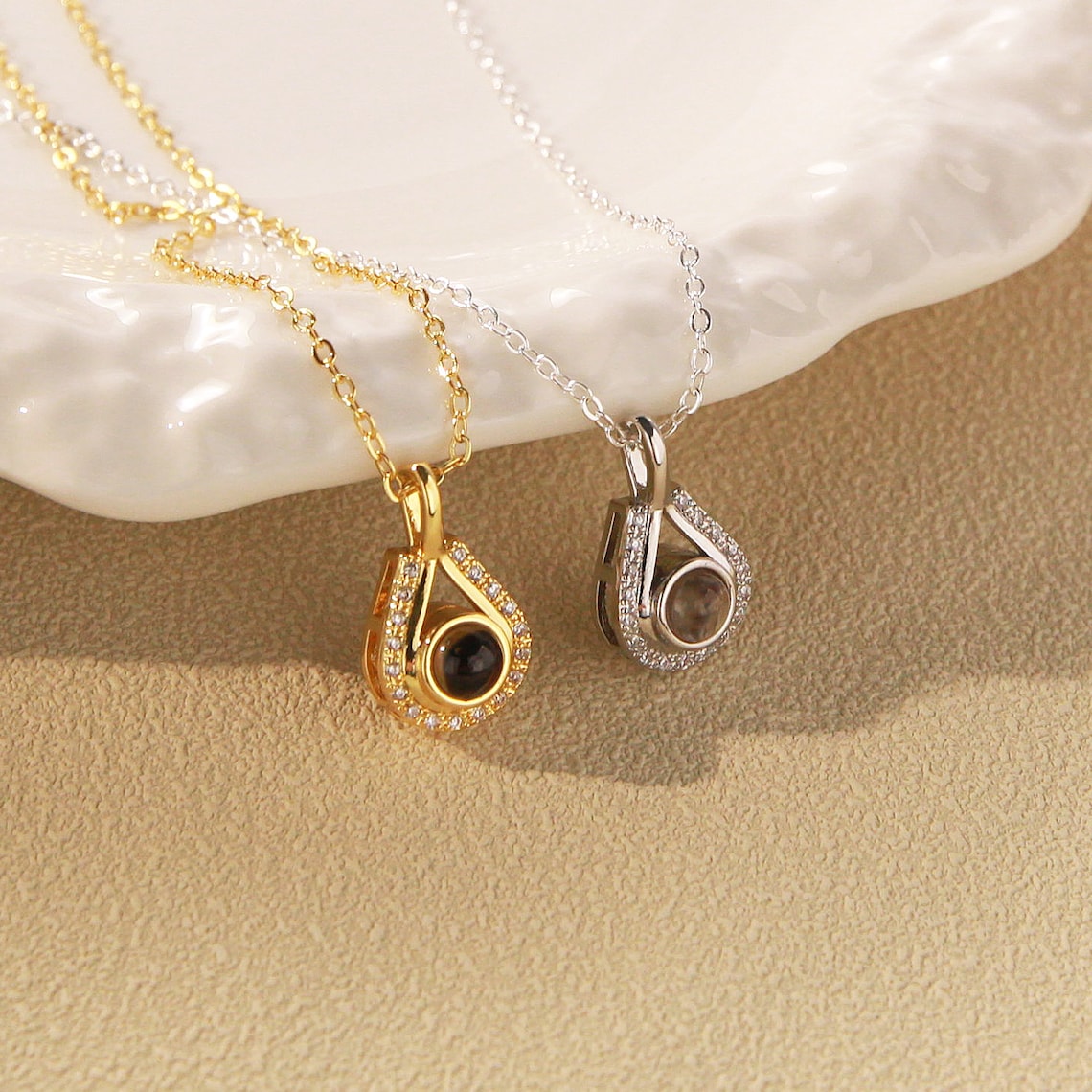 Personalized Teardrop-Shaped Photo Necklace For Her