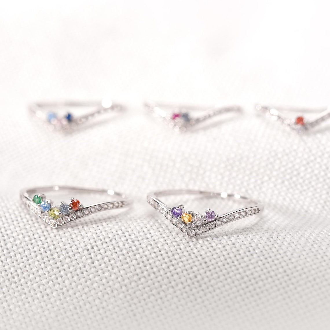 Customizable Chevron Pave Ring with 1-5 Birthstones