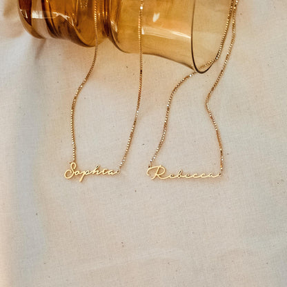 Venice Name Necklace in Box Chain