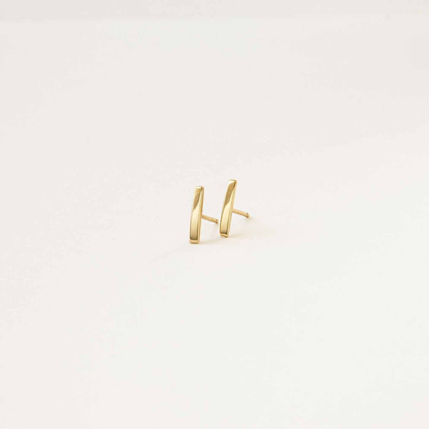 Dainty Bar Studs