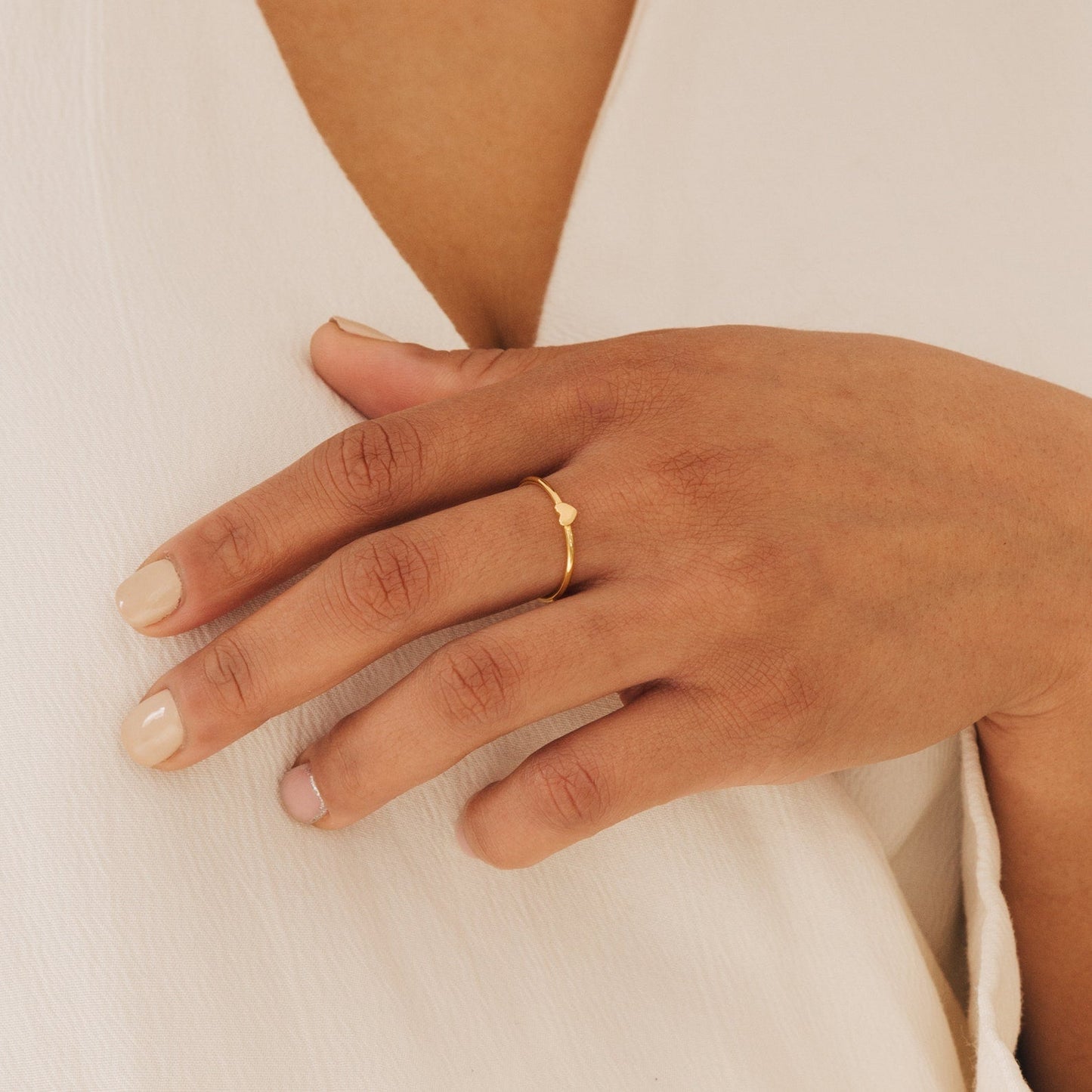 Nala Tiny Heart Ring