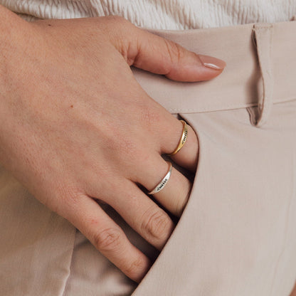 Skinny Flower Ring