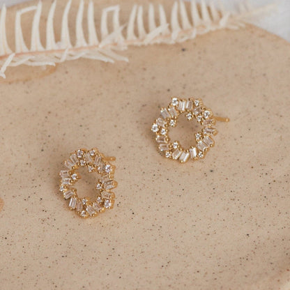 Reina Cluster Studs