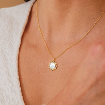 Elia Sun Necklace