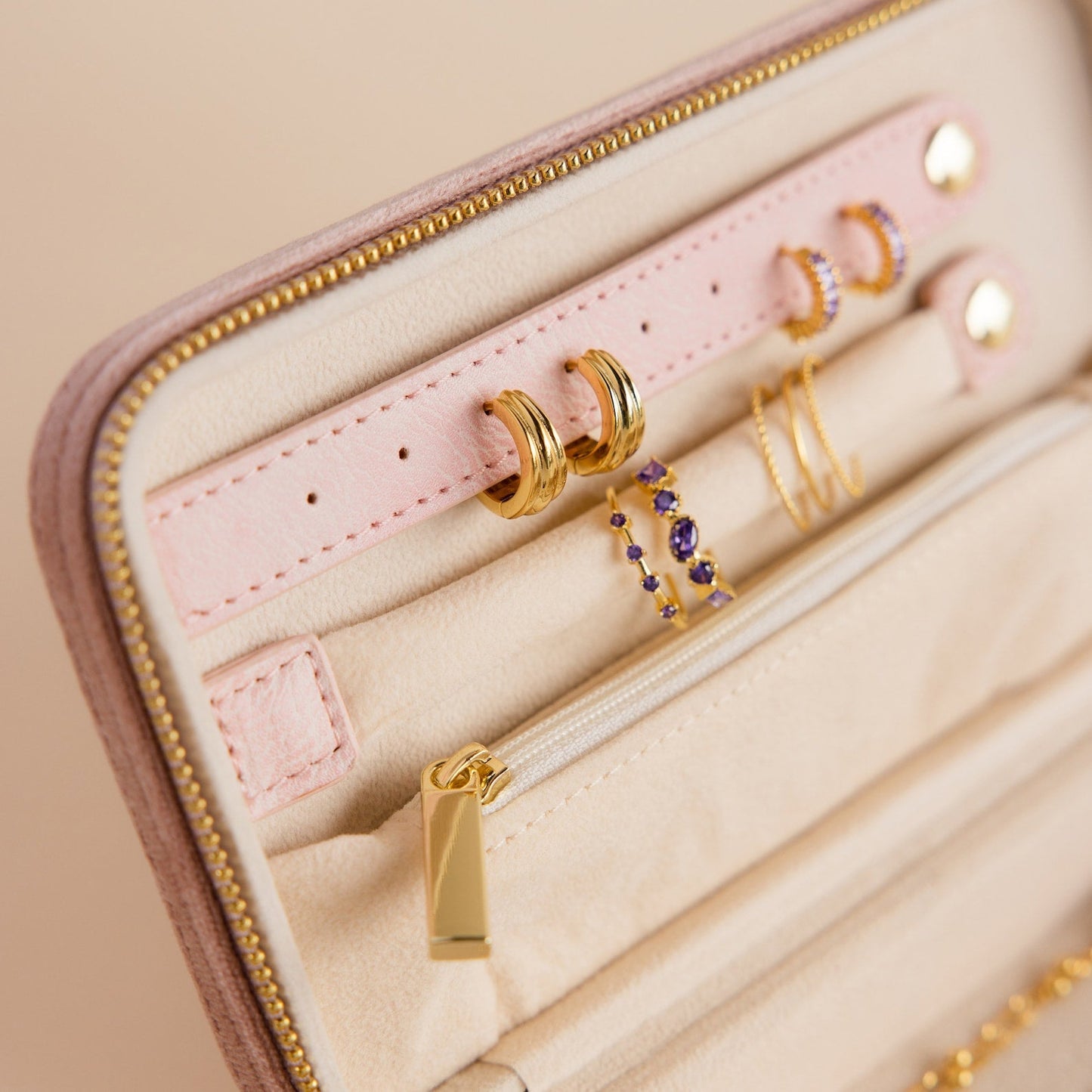 Rectangle Velvet Jewelry Case