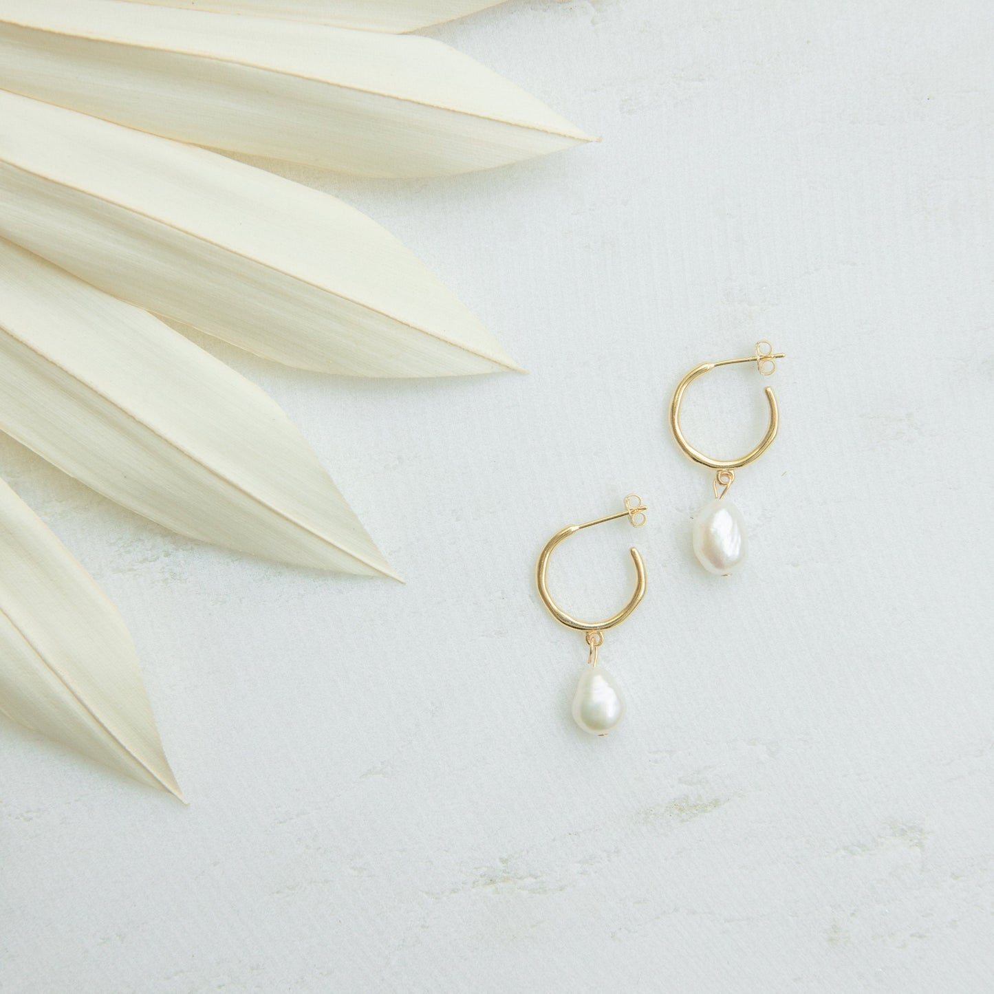 Margot Pearl Hoops