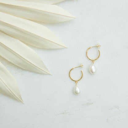 Margot Pearl Hoops