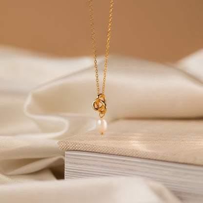 Dainty Knot Pearl Necklace