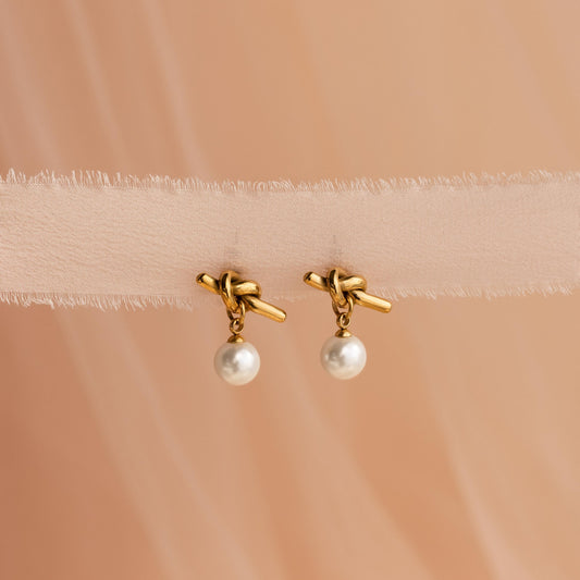 Love Knot Pearl Earrings