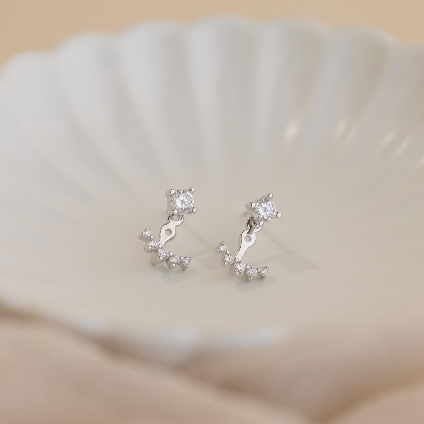 Round Diamond Ear Jackets