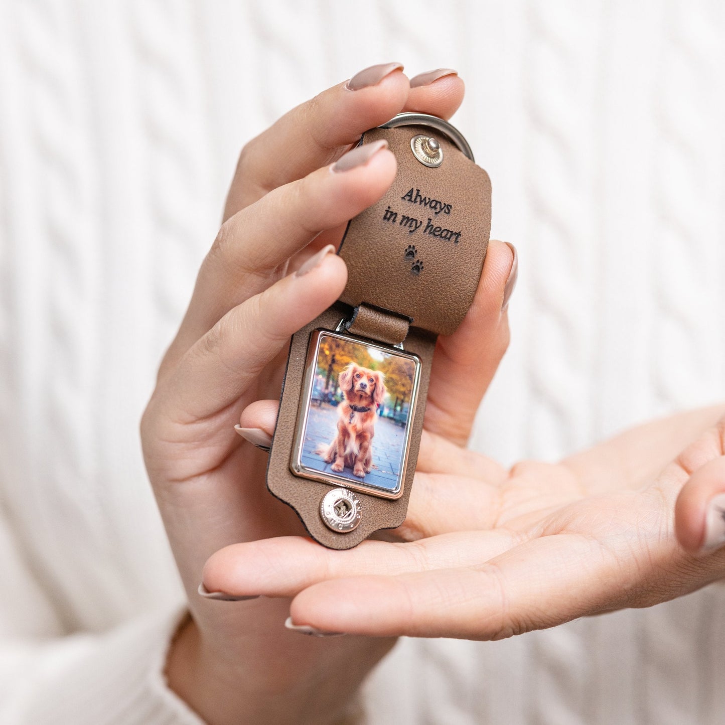 Leather pet photo keychain