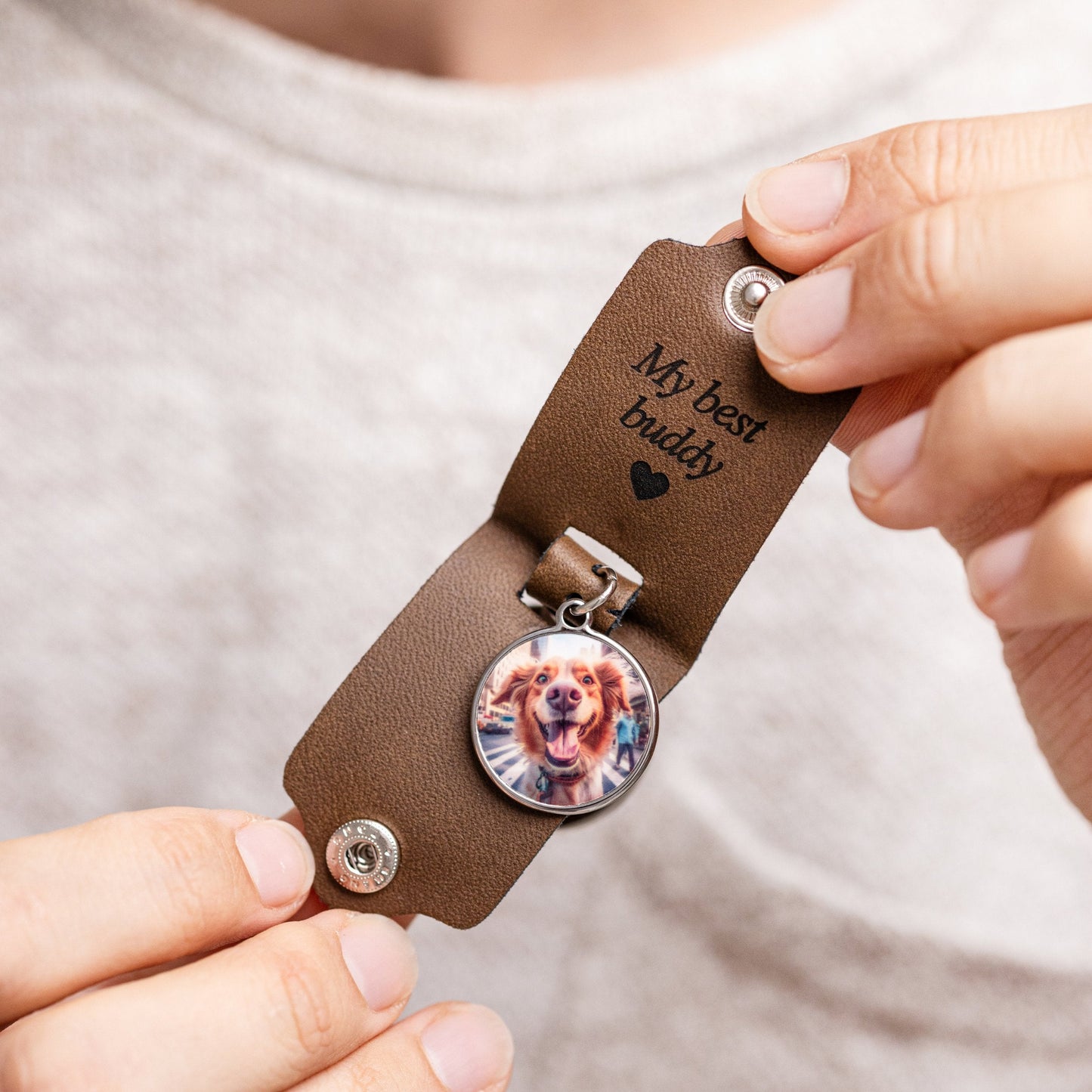 Leather pet photo keychain