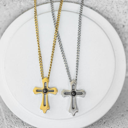 Cross projection necklace